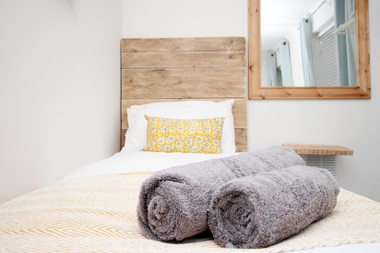 Appartement Sleeps 6, Smart Tv'S, Parking Swansea & Morriston Hospital Extérieur photo